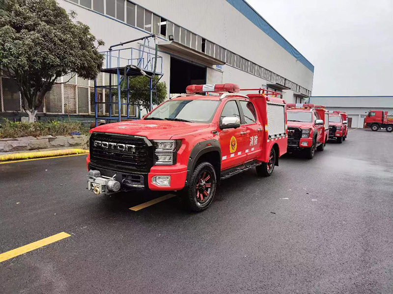 福田CLW5030TXFQC05型器材消防车