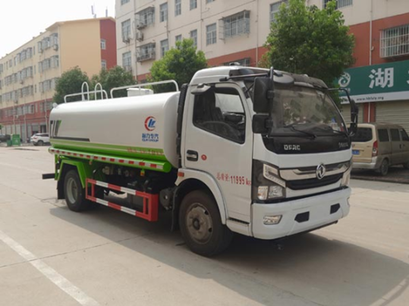 D7.F7系列9.28方洒水车