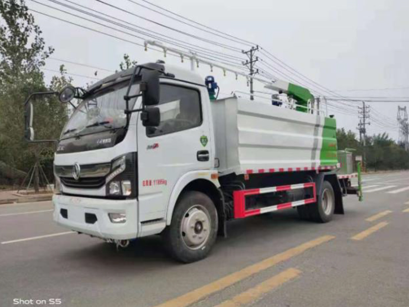 F7--云内170马力铁路抑尘车